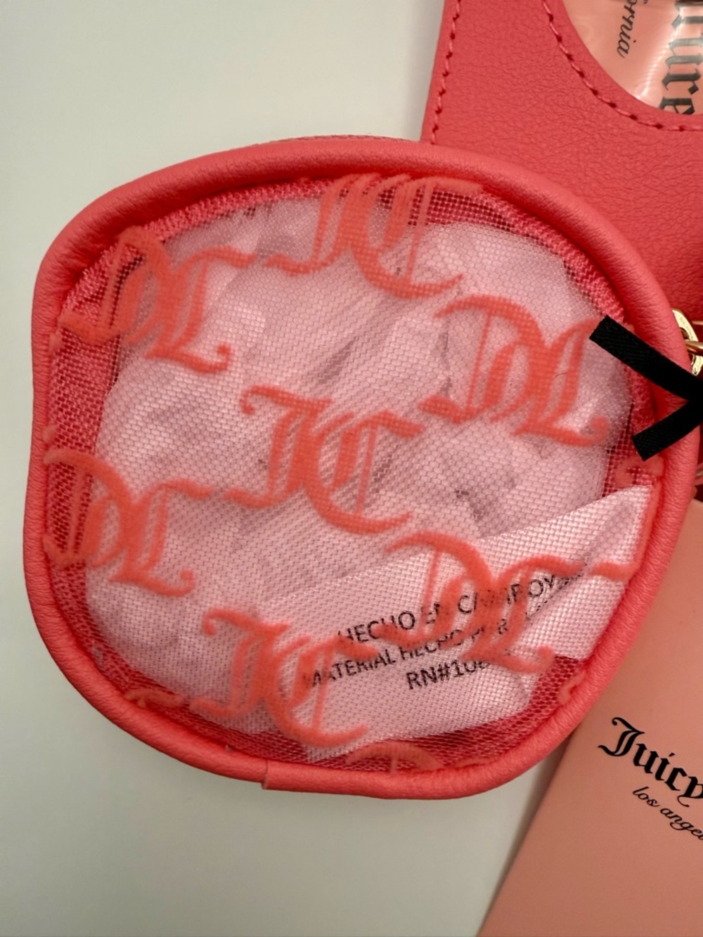 Juicy Couture Pink Lemonade Heart Accent Wristlet and Card Case Set - Picture 4 of 6